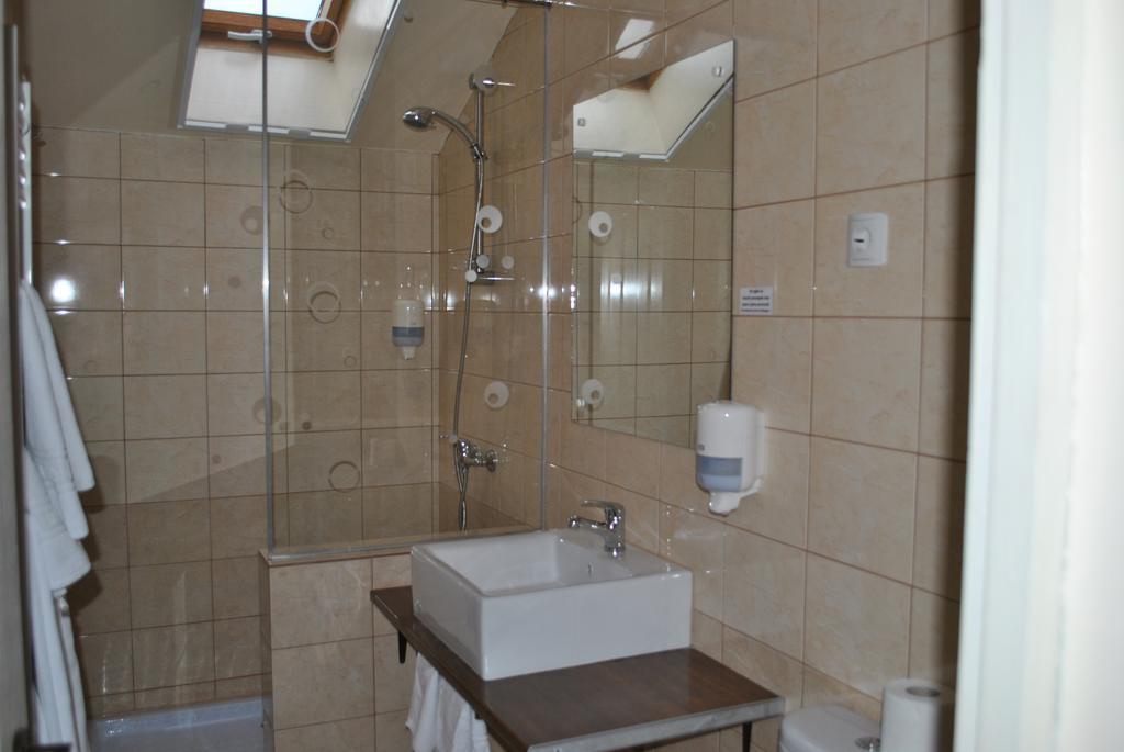 Veche 3* Haţeg